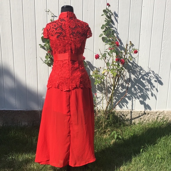 Gorgeous Chinese Red Wedding Dress, M - Picture 2 of 9